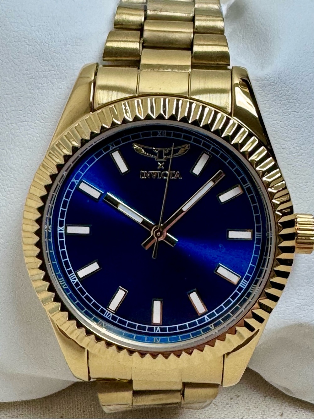 Invicta Men's Blue Dial 40mm Quartz Watch Gold-Tone Fluted Bezel NWT
